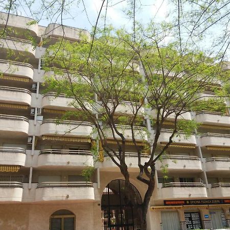 Bonito Apartamento Con Varias Piscinas سالو المظهر الخارجي الصورة