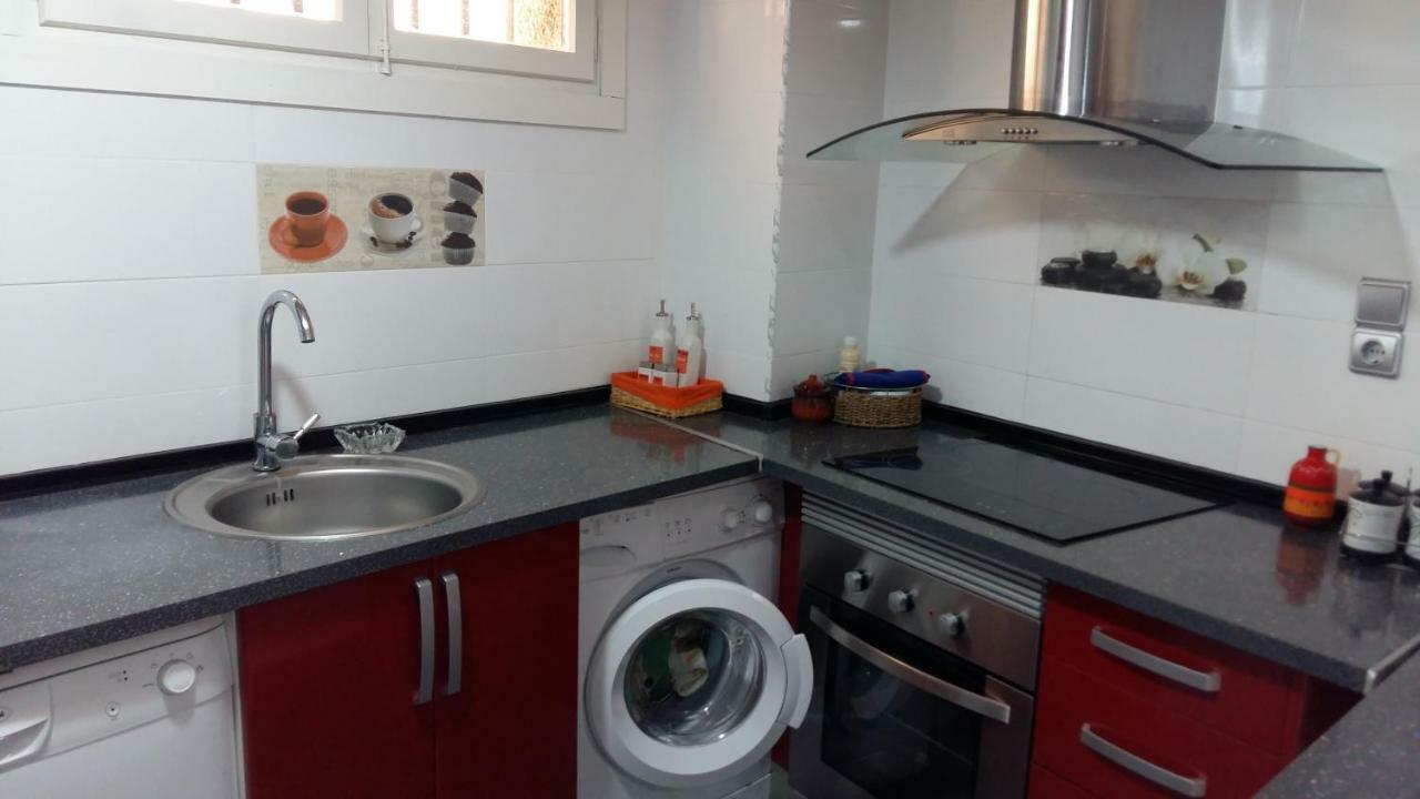 Bonito Apartamento Con Varias Piscinas سالو المظهر الخارجي الصورة