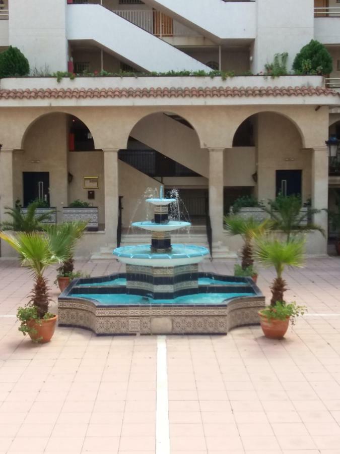 Bonito Apartamento Con Varias Piscinas سالو المظهر الخارجي الصورة